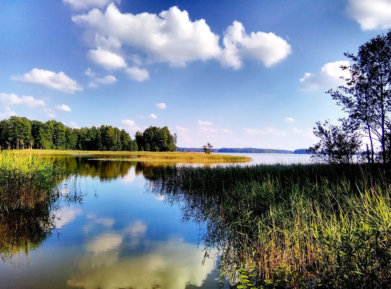 Komfortowe wakacje na Mazurach - hotel, apartament czy pokój gościnny?